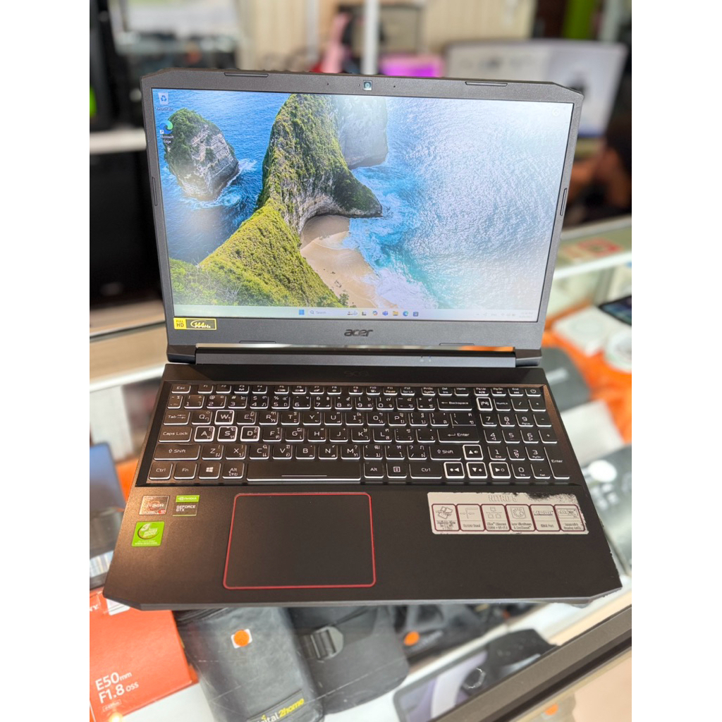 Notebook Acer Nitro AMD Ryzen 5 4600H  GTX 1650Ti