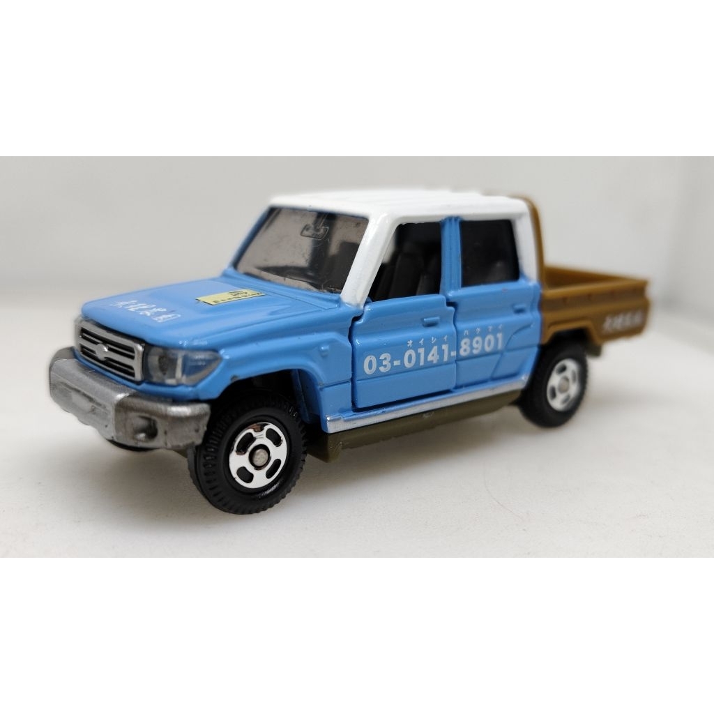 🟡🟡UN02 โมเดลรถเหล็ก Tomica Toyota Land cruiser 70