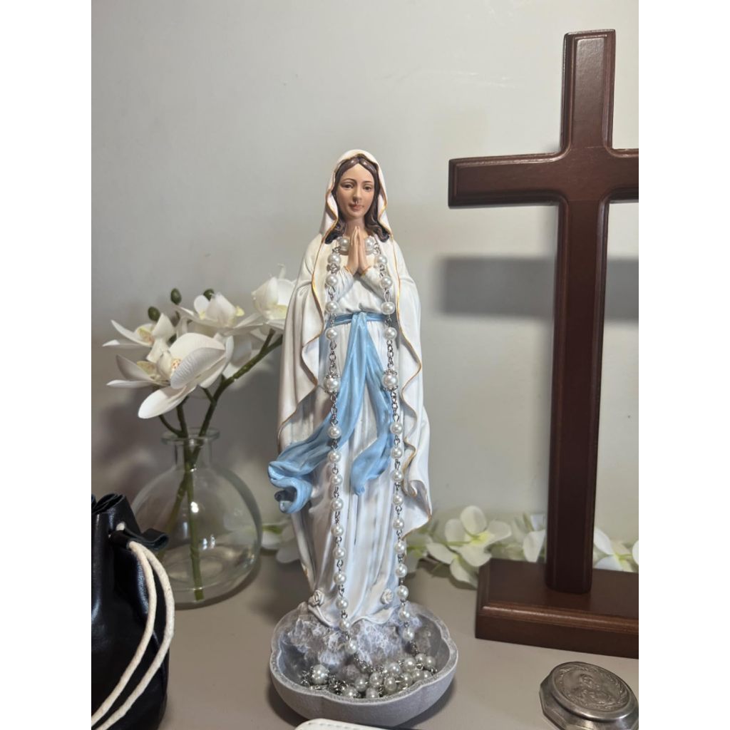 BC Catholic รูปปั้นแม่พระประจักษ์เมืองลูร์ด พร้อมฐานใส่สายประคำ/น้ำเสก สูง 10.2 นิ้ว (Multiple Color) ราคา ถูกที่สุด ดีลบีเคเค แกลเลอรีภาพที่ 7