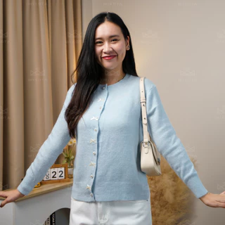 [W0339] เสื้อคาร์ดิแกนแขนยาว ไหมพรม ดีเทลกระดุมมุกแต่งโบว์ งานน่ารักหวานๆ สไตล์เกาหลี ผ้านุ่มใส่สบาย