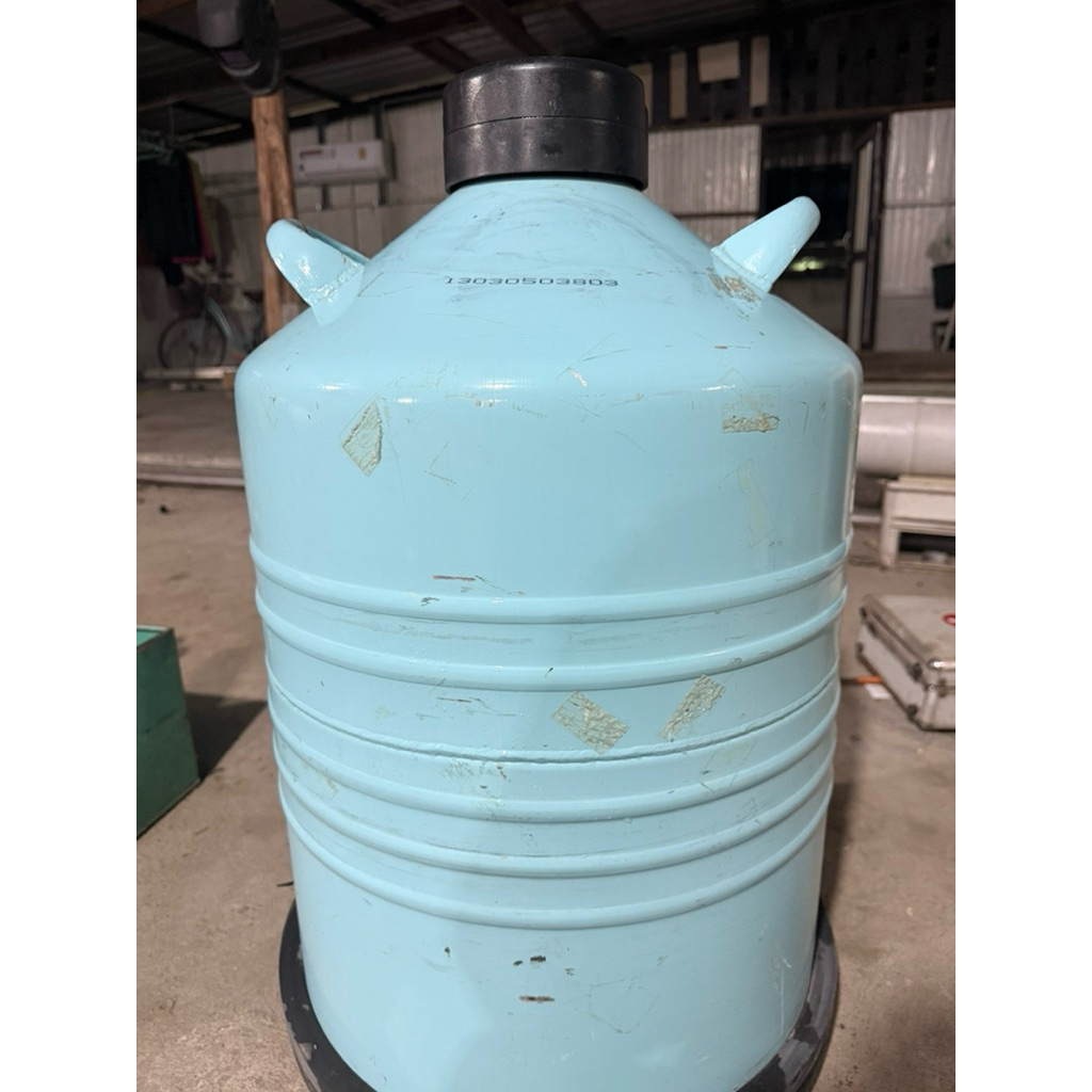 ถังบรรจุไนโตรเจนเหลว (Liquid Nitrogen Dewar/Tank) ยี่ห้อ CRYOSEAL รุ่น IN50