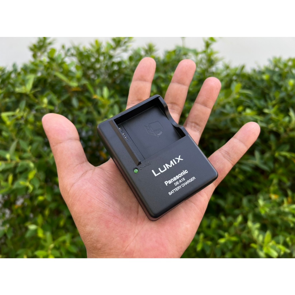 รางชาร์จแบตเตอร์รี่กล้อง Panasonic รุ่น DE-A12 CGA-S005 DMW-BCC12 DMW-BCC12PP / Kodak LB-080 / Leica