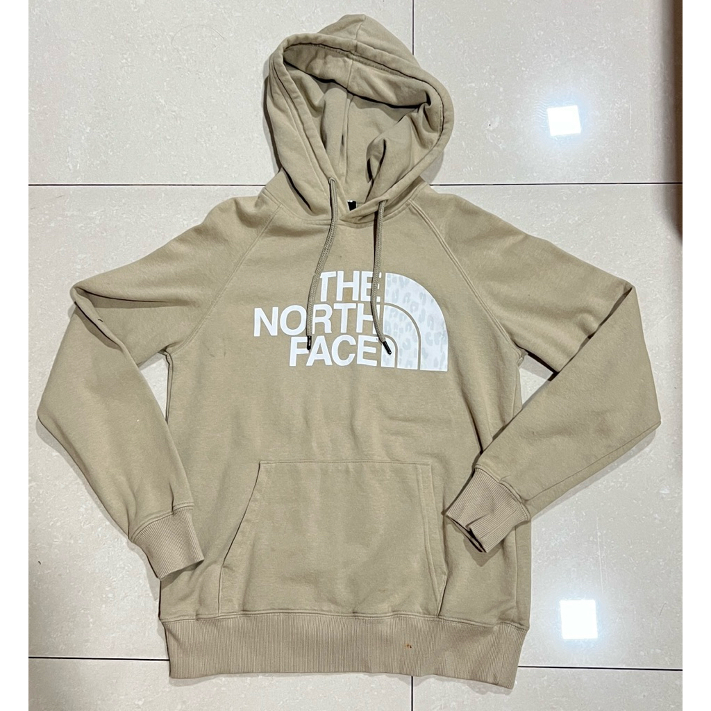 เสื้อกันหนาวThe North Face เสื้อฮู้ด Size S ผู้หญิง อก37 ยาว 24สีครีมสวย(มือสอง)