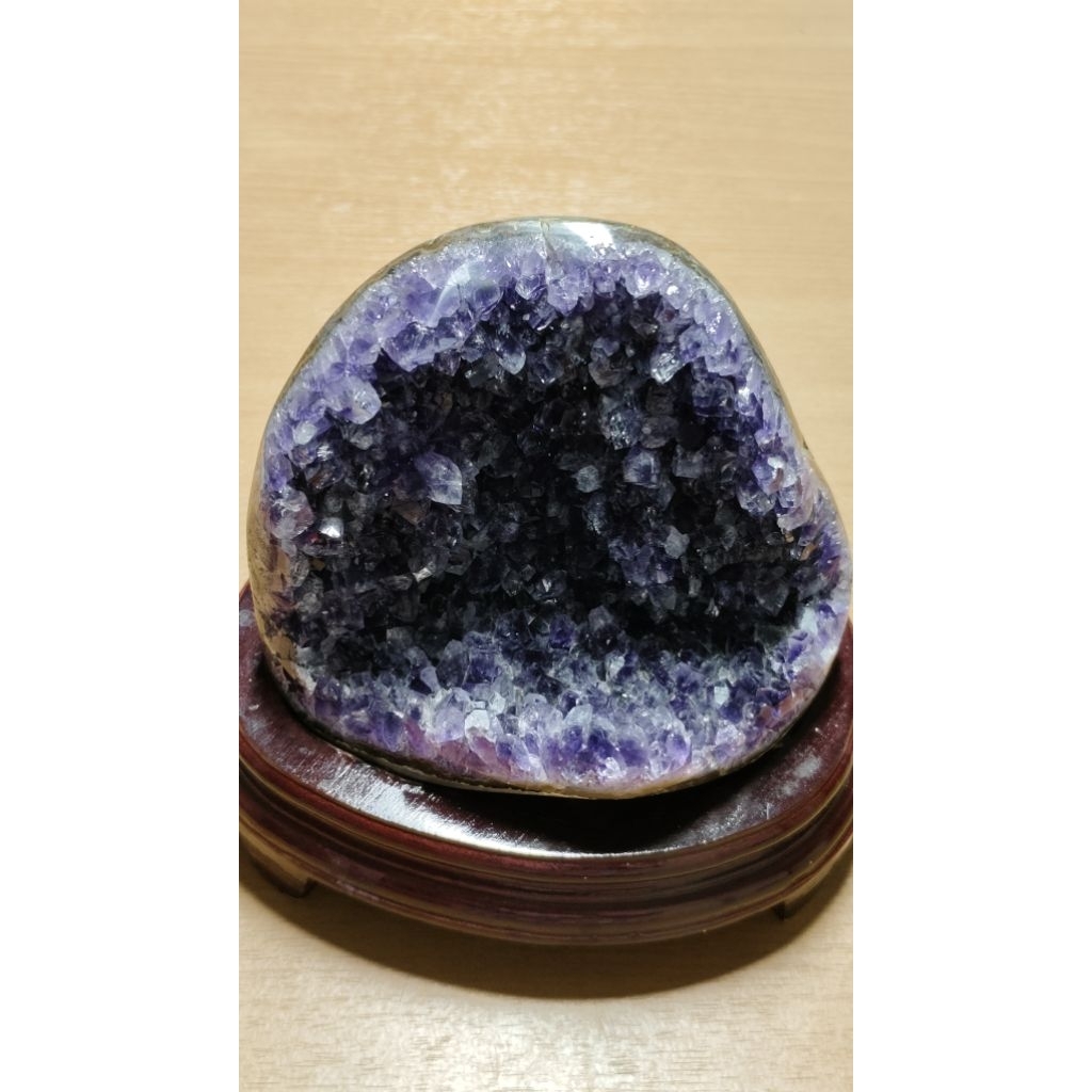 #โพรงหินอเมทิสต์(Amethyst Geode)