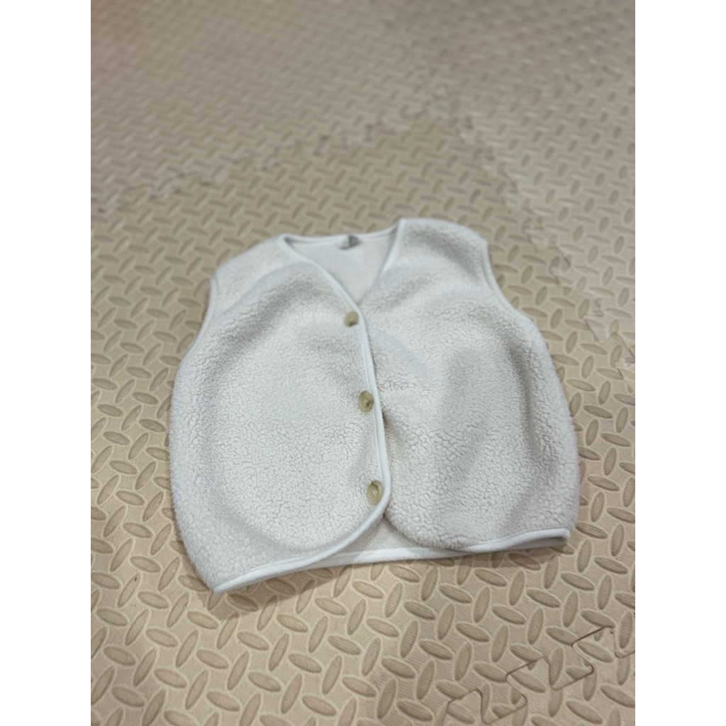 ส่งต่อ มือสอง เสื้อกันหนาวเด็ก เสื้อกั๊กเด็ก lalaland เกาหลี size s fleece vest