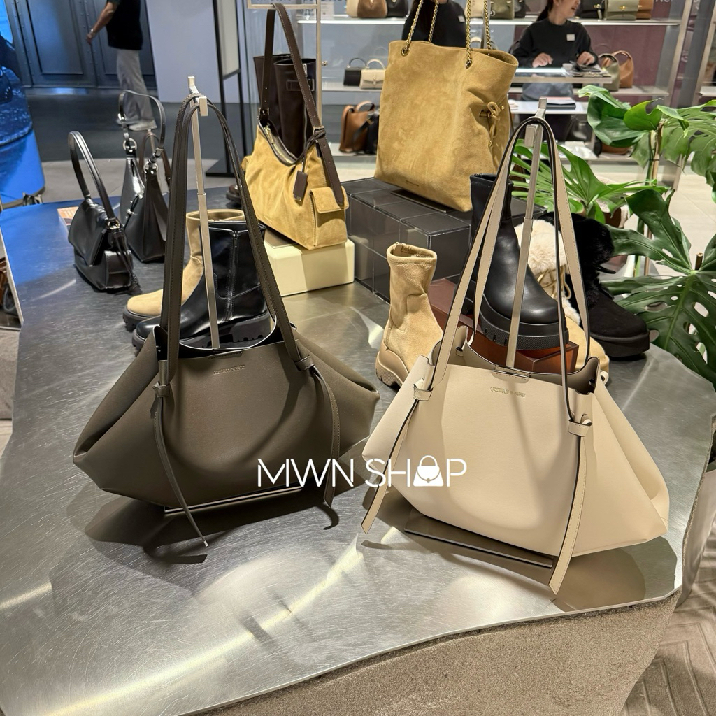 Charles&keith กระเป๋า มีโค้ดลด30% Calla Tote Bag l Xl กระเป๋าสะพายไหล่ ของแท้จากชอป