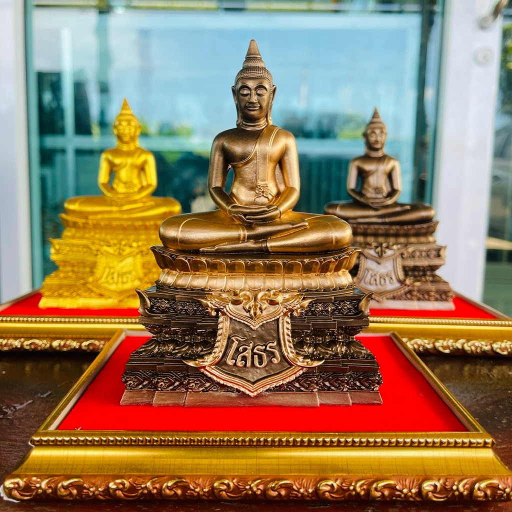 หลวงพ่อโสธร แร่เหล็กน้ำพี้ ขนาดหน้าตัก3-5-7นิ้ว ออกแบบด้วยระบบ3D บูชาวันนี้แถมฟรีฐานรององค์พระทุกรายการ