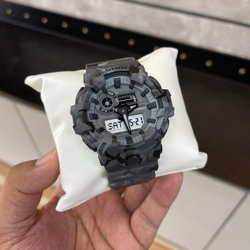 G-shock-ga-700-cm-8a