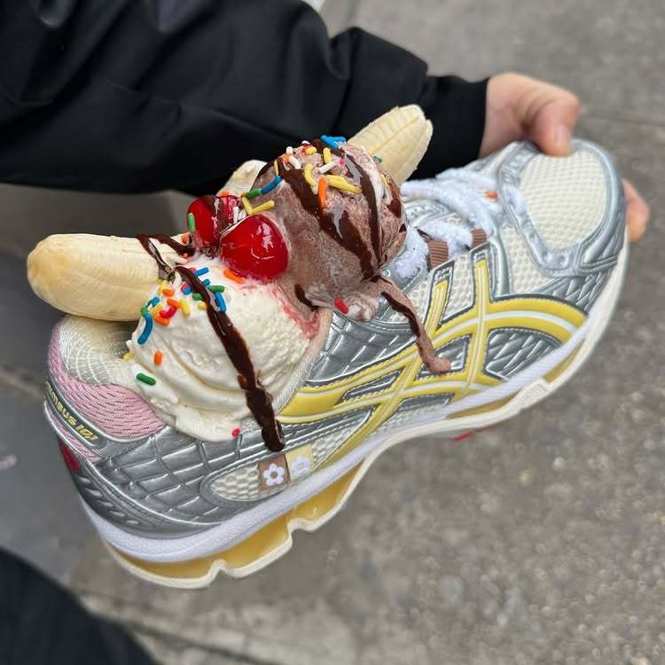 Vandy the Pink x atmos x ASICS GEL-Nimbus 10.1 “Banana Split” Pack. 🍌🍨