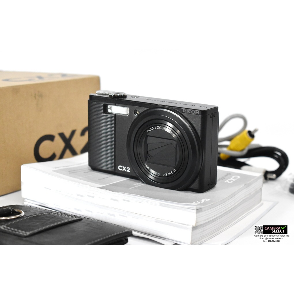 9.9(clearance) กล้องคอมแพค Ricoh CX2 Black ของใหม่ตัวโชว์เก่าเก็บ เก่าเก็บขายเป็นมือสอง จอย่นตามอายุ