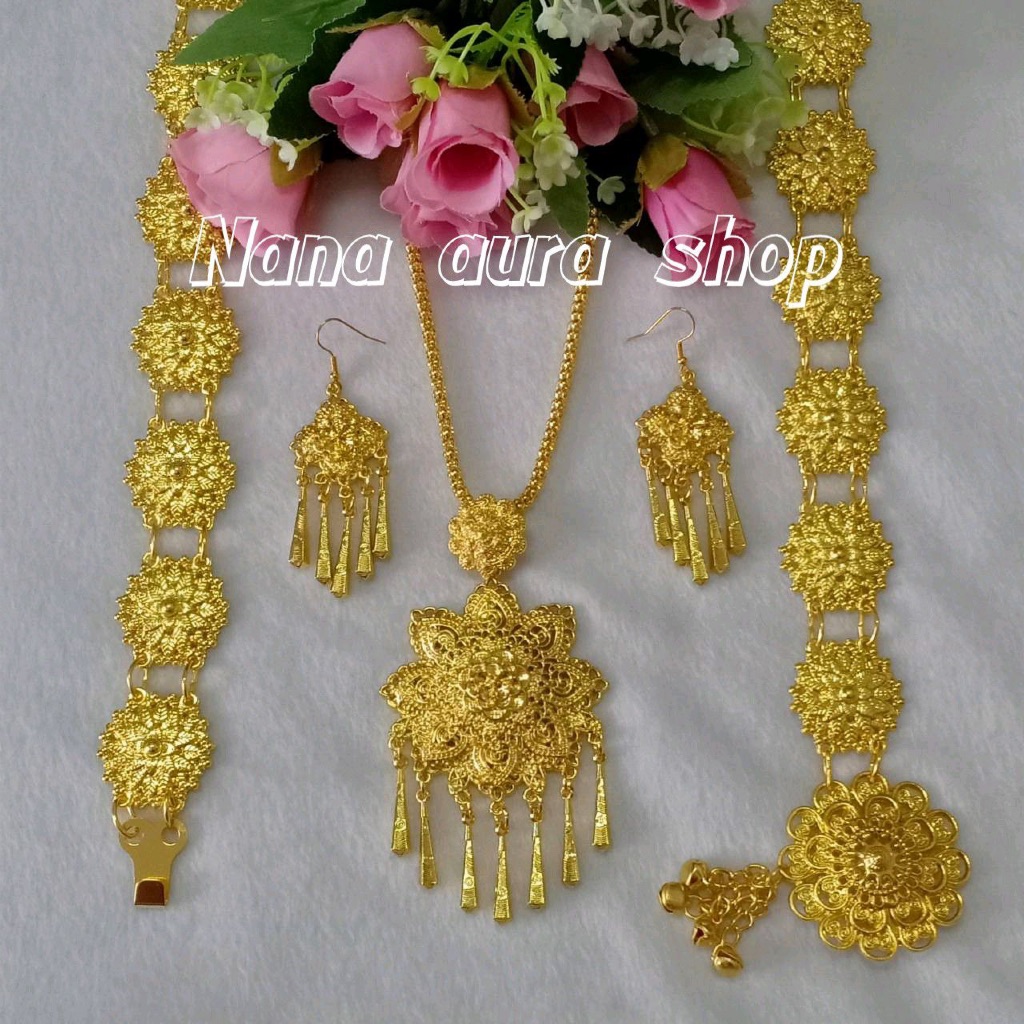 ชุดเซ็ทเครื่องประดับชุดไทยสีทอง สร้อยคอ + ต่างหูเจาะ พร้อมเข็มขัด ใส่ได้ทั้งเด็กและผู้ใหญ่ 001