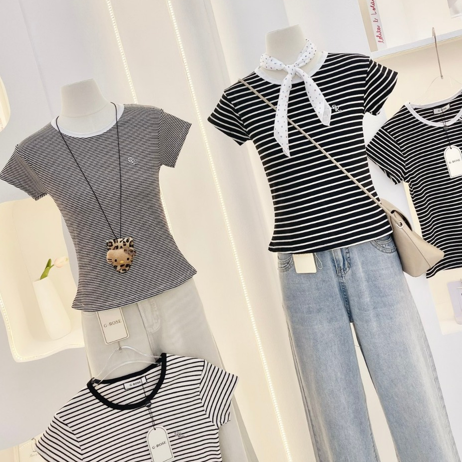 เสื้อคอกลมสีดำ เสื้อยืดคอกลมรัดรูป ลายทางดำ ผ้านิ่มใส่สบาย เกาหลี เรียบร้อย น่ารัก G-rose (G031)