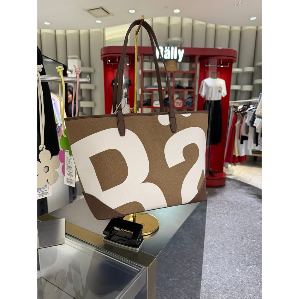 RALLY  MOVEMENT x UNO city Tote (Limited) สี house Blend ใบใหญ่