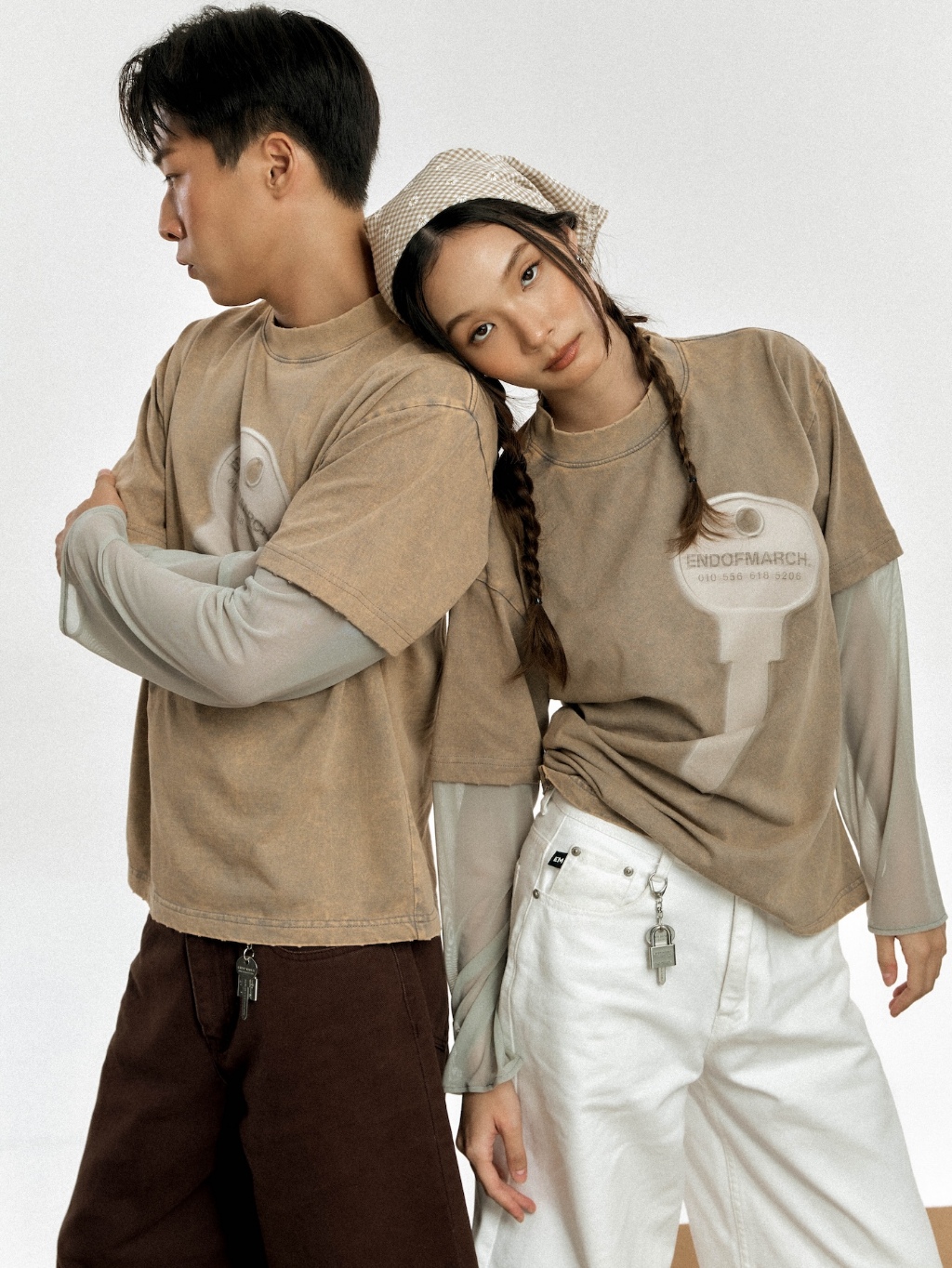 ENDOFMARCH | KEY OVERSIZED TEE เสื้อยืดสกรีนลายกุญแจ ทรง Boxy oversized