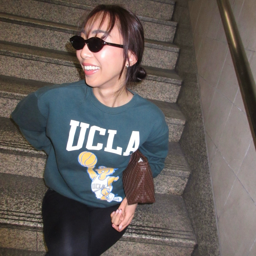 เสื้อกันหนาว sweater สีเขียว HM unisex ไซส์ S