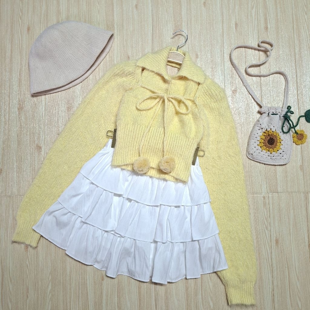 AM-35 เซต 2 ชิ้น เสื้อคลุมไหมพรมขนมิ้ง+กล้ามคอปก เหลือง