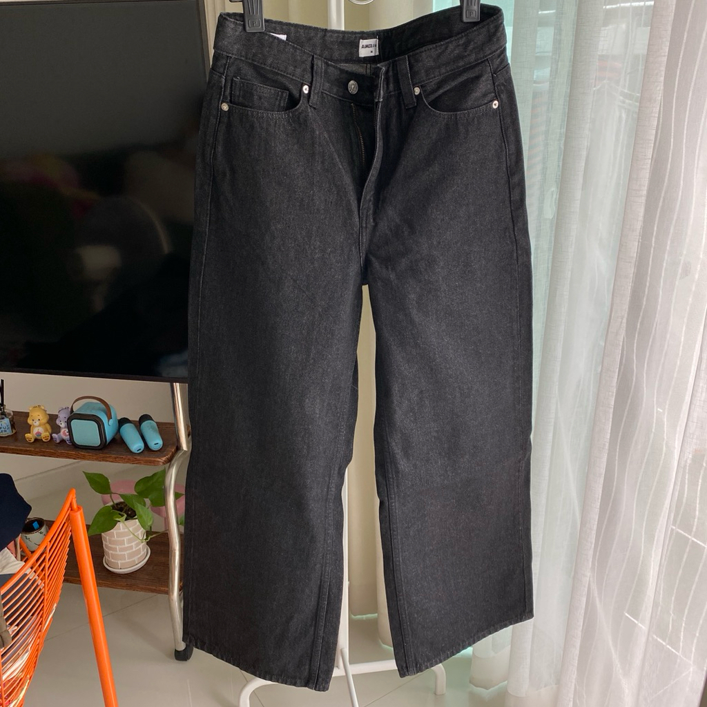 AIMER - 90s Baggy Jeans กางเกงยีนส์ เอวต่ำ ทรงขาบาน สีดำ size: m