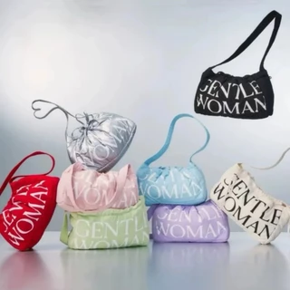 🚚✅พร้อมส่ง!! 💯ของแท้ Gentlewoman Dumpling Bag กระเป๋าเกี๊ยว Drawstring Crossbody กระเป๋าผ้า สไตล์คลาสสิก🥟