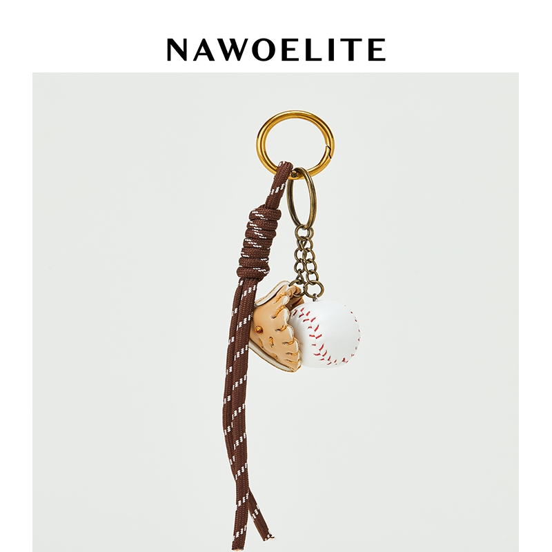 NAWOELITE Baseball pendant พวงกุญแจเบสบอลสไตล์เรโทร/พวงกุญแจห้อยกระเป๋า/อุปกรณ์เสริมกระเป๋า/พวกกุญแจ/keychain