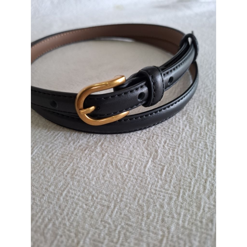 เข็มขัดผู้หญิงหนังแท้ แนววินเทจ สายกว้าง 0.5 นิ้ว รุ่น July