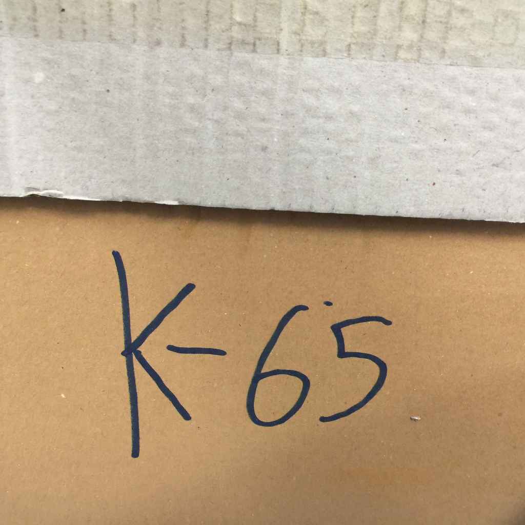 แผ่น LP ขนาด 12 นิ้ว  K65