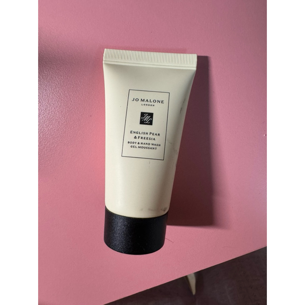 🩵 Jo Malone London 🩵English Pear & Freesia 🌸 Body and Hand Wash 30ml เจลอาบน้ำ ของแท้ 💯