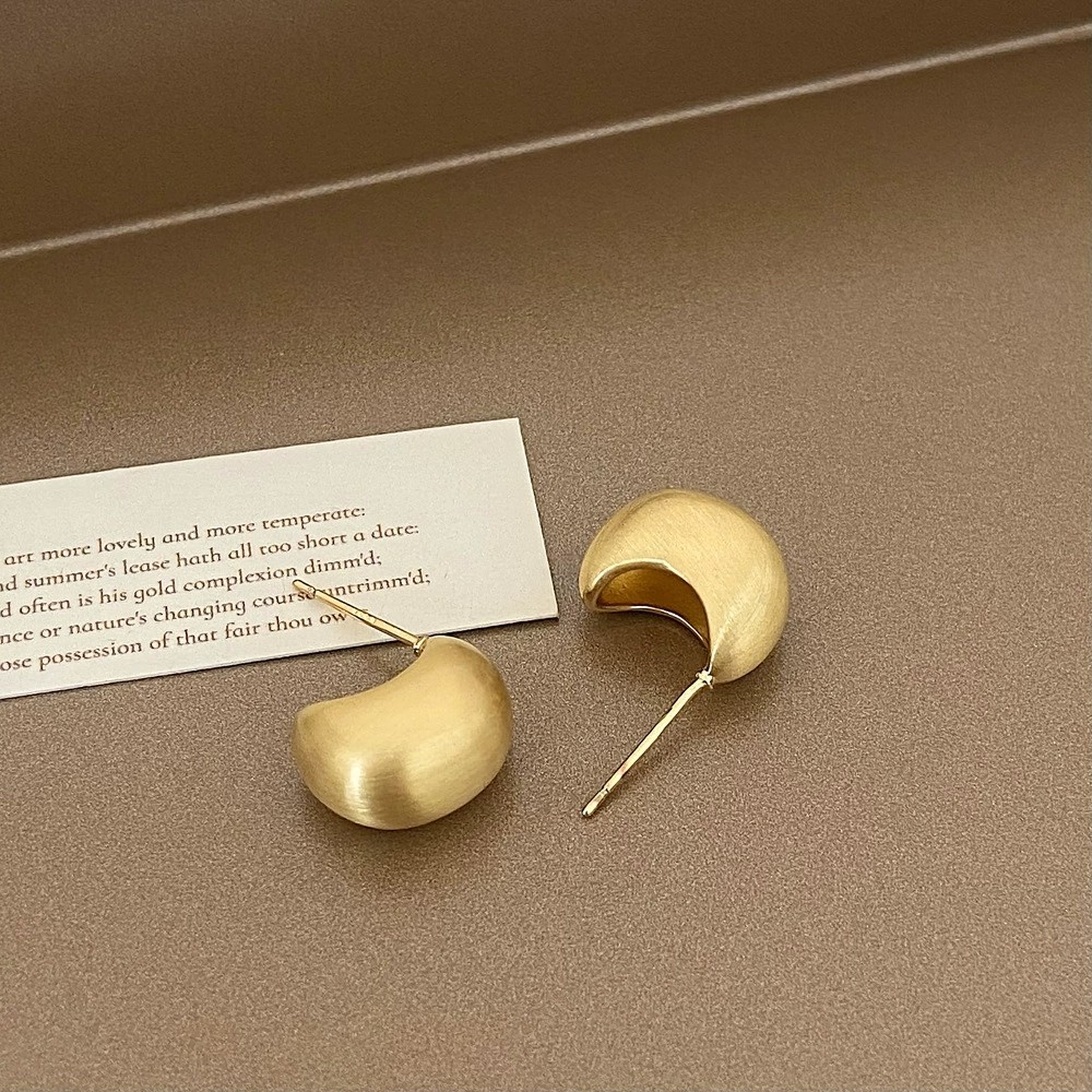 Luccica-ต่างหูสไตล์ยุโรปและอเมริกา ต่างหูสตั๊ดโลหะขัดเงาเรียบง่าย ต่างหูสไตล์เรโทรระดับไฮเอนด์ - รูปที่ 2