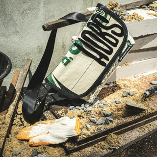 กระเป๋าสะพายข้าง - TIGER x HOBS