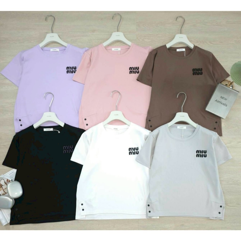 ป้าย au.studio เสื้อผ้าคอตตอนยืด อก 42 นิ้ว ยาว 24 นิ้ว