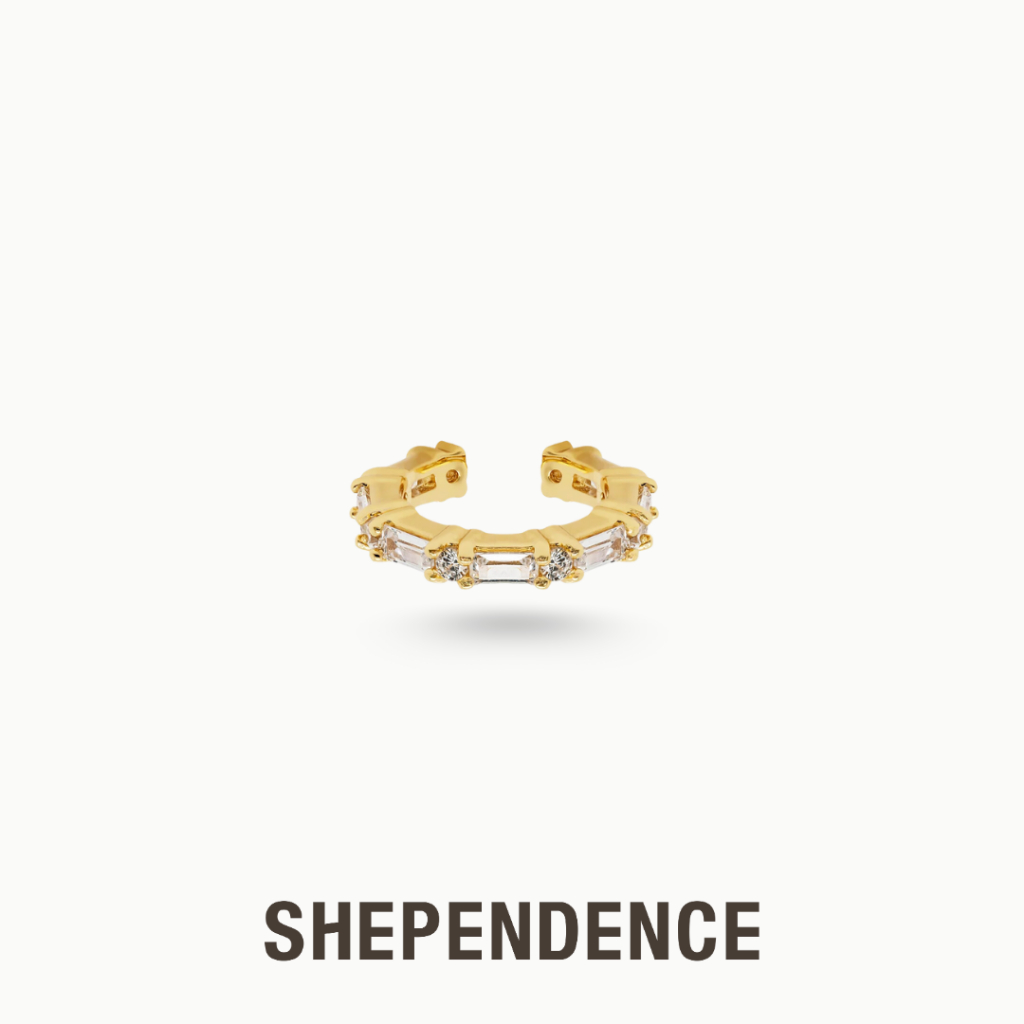 SHEPENDENCE ต่างหูหนีบ LUXE Lora Baguette ลอร่า ประดับคริสตัลและคริสตัลทรงบาแกตต์