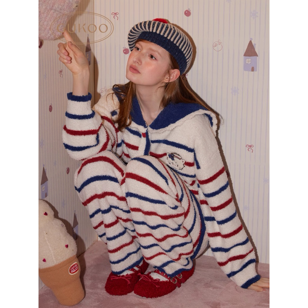 (Pre-order) Gukoo × mikko Striped Sailor Plush Pajama Set Sea Blue ชุดนอนขนฟู ลายทางกะลาสี ลิขสิทธิ์