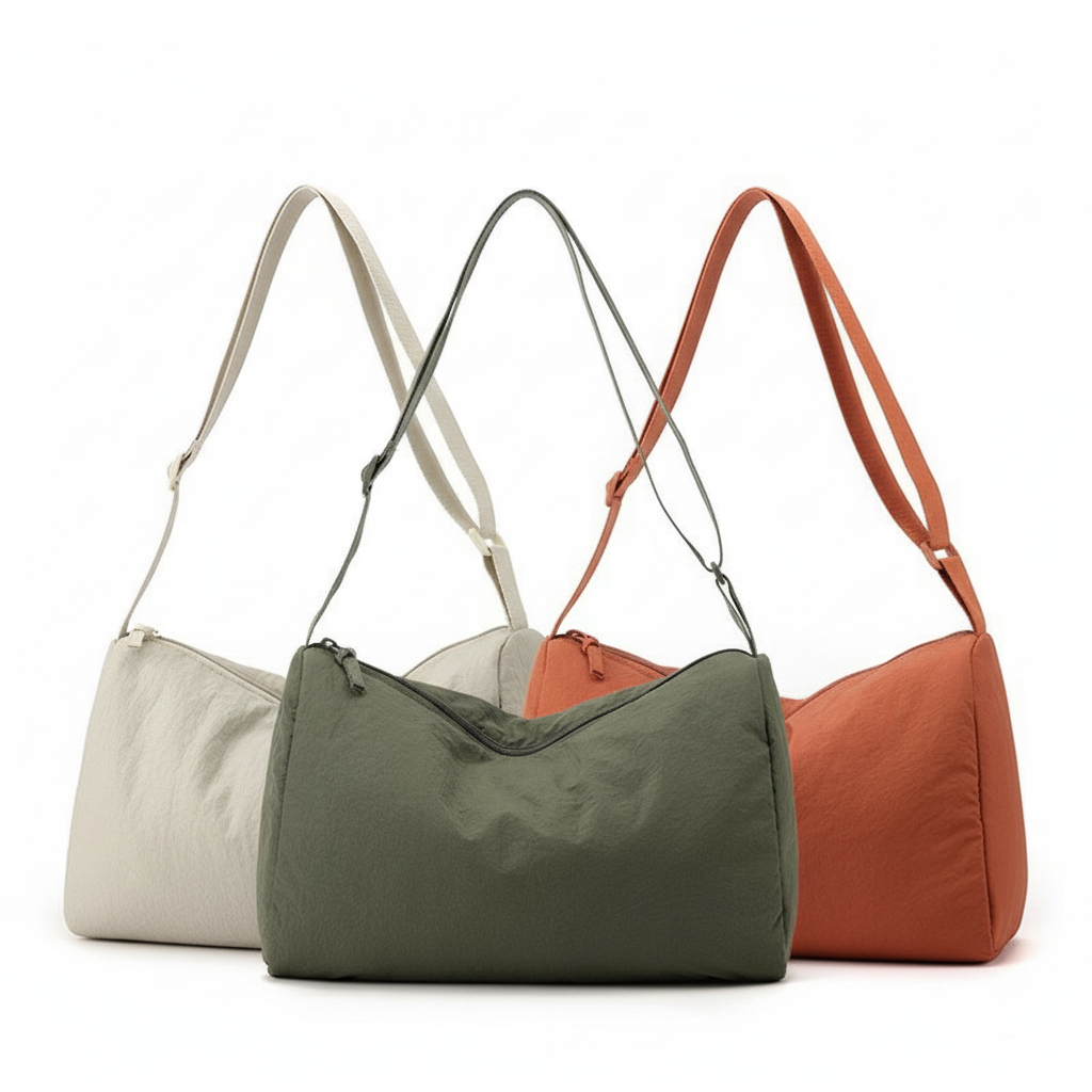 C2229 กระเป๋าสะพายข้างผ้าไนล่อนยู๋ยี๊-ใส่ไอแพดได้ ใบใหญ่