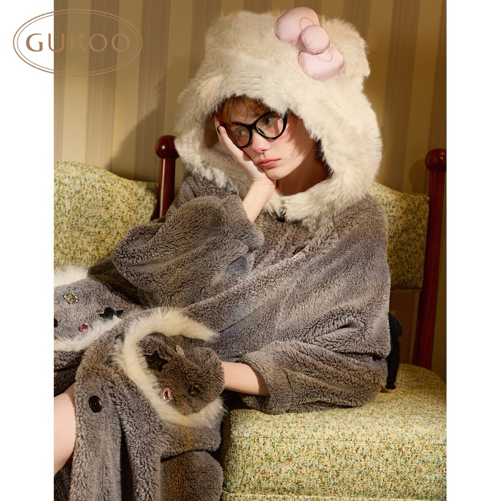 (Pre-order) GUKOO Hello Kitty Fuzzy Hooded Sleep Robe Winter Edition ชุดนอนคิตตี้ขนฟูแขนยาวพร้อมหมวก