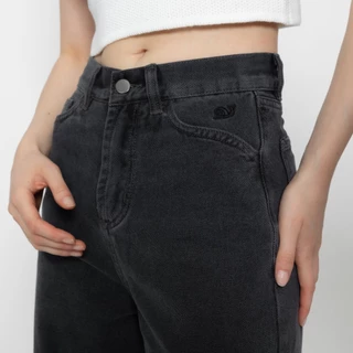 Classy Club - กางเกงยีนส์ ขากว้าง รุ่น Wide Leg Jeans - Classy Friends Furreal Col.