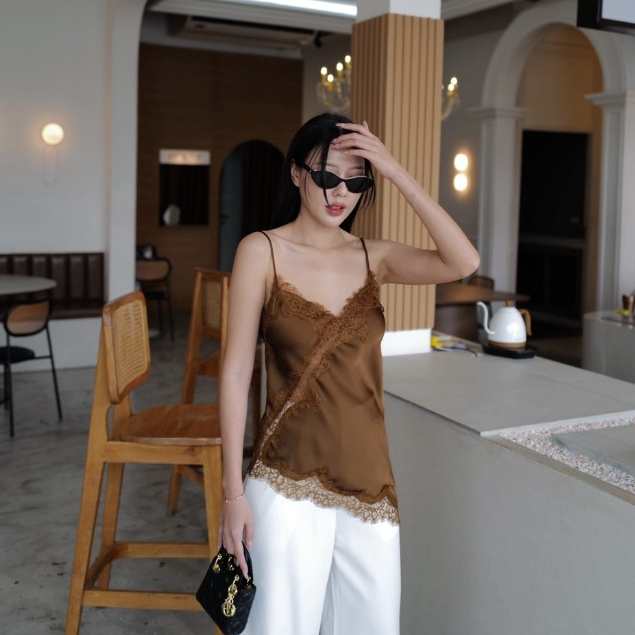 CHILL   Tag INTUON    เสื้อสานเดี่ยวแต่งขอบลูกไม้ ZARA เนื้อผ้าดีพรีเมียมละเอียดมากๆๆ ลูกไม้แต่งใช้แบบอย่างดี ราคา ถูกที่สุด ดีลบีเคเค แกลเลอรีภาพที่ 7