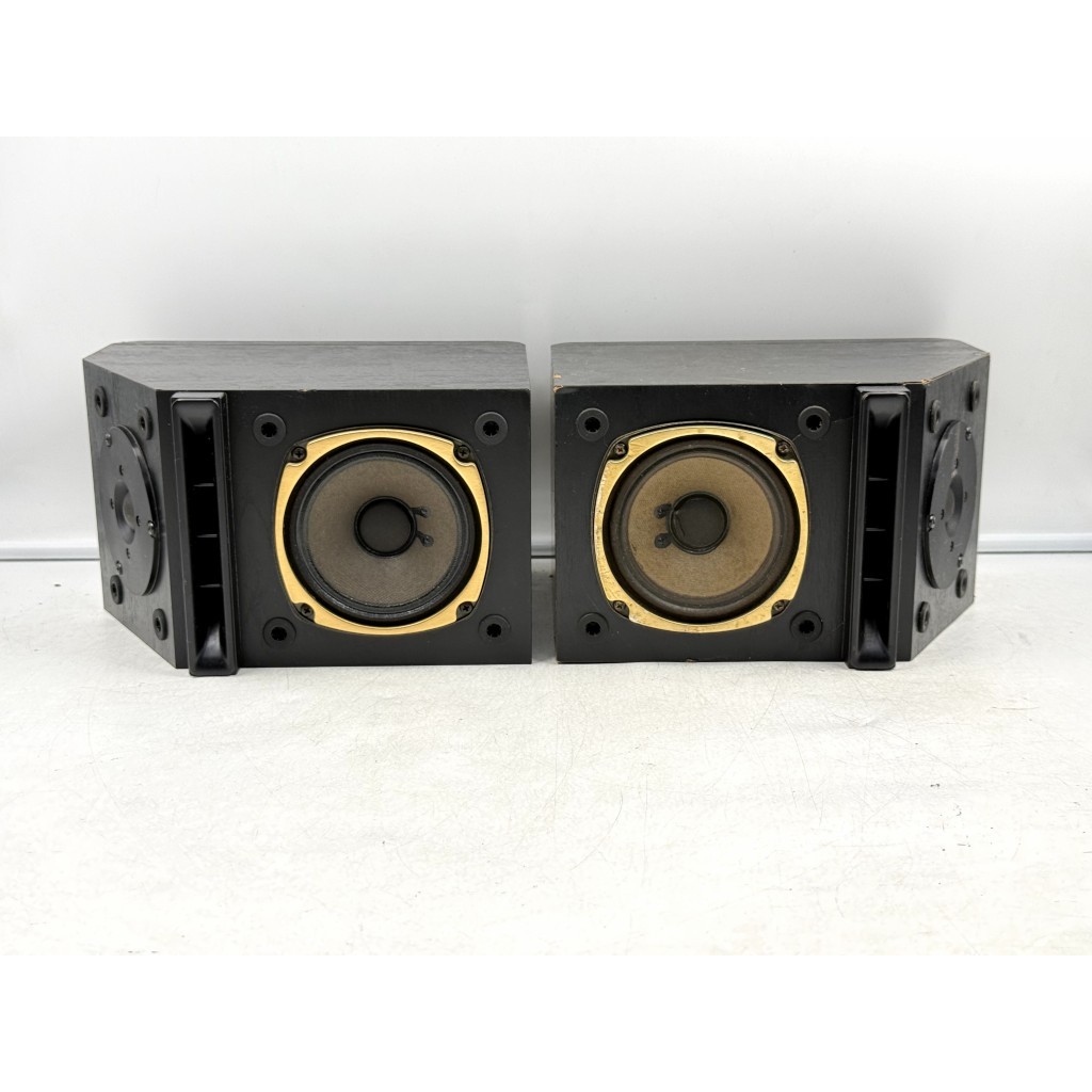 BH43 ลำโพงญี่ปุ่นมือสอง 1 คู่ (478-599) SONY SS-505AV 50-150W 6 โอห์ม Woofer 4 นิ้ว Size ตู้ 25.5x19