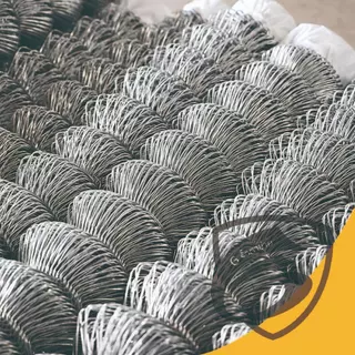 รั้วตาข่ายเหล็กถัก Chain link Fence ยาว10m ขนาดตา 2.5" ลวดตาข่ายเหล็กถัก ตาข่ายล้อมรั้ว ล้อมสวน ลวด 1.8mm 2.5mm