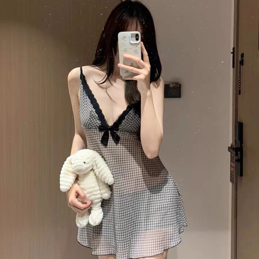 SexyGirl💤💤ชุดเดรสลูกไม้สำหรับใส่พักผ่อน ชุดเดรสนอน ลายสก็อต ดีไซน์คอวี ประดับโบว์. - รูปที่ 3