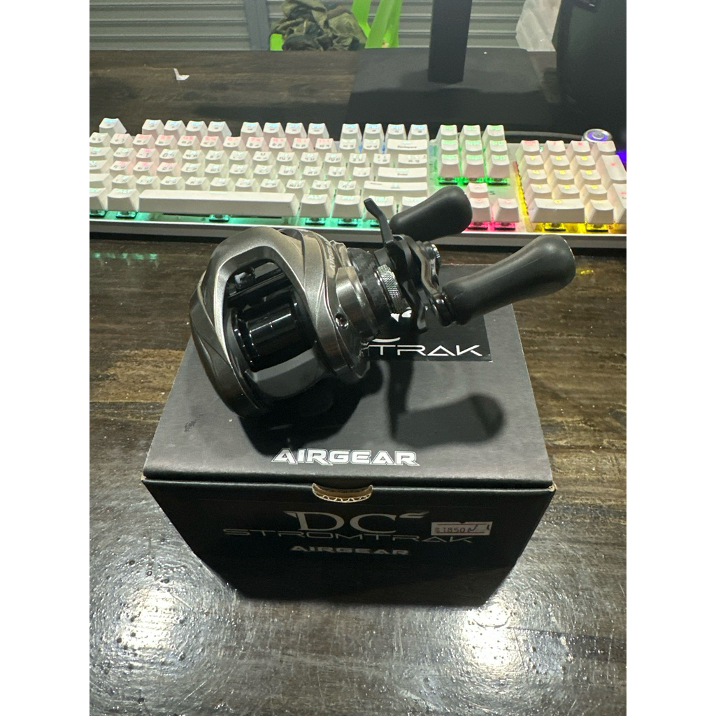 รอกหยกน้ำ Airgear DC Stromtrak มือขวา