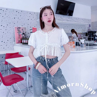 🔥aimorn_shop🔥เสื้อครอปคอเหลี่ยม แต่งระบายน่ารักๆ ผูกโบว์ด้านหน้า ทรงสวยมาก ดีเทลแขนพองทรงสวย