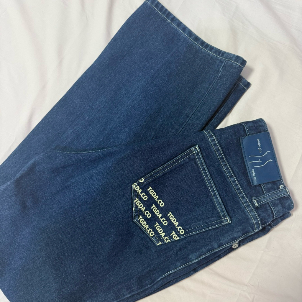 ส่งต่อ TGDA.CO รุ่น Maxwell Jeans