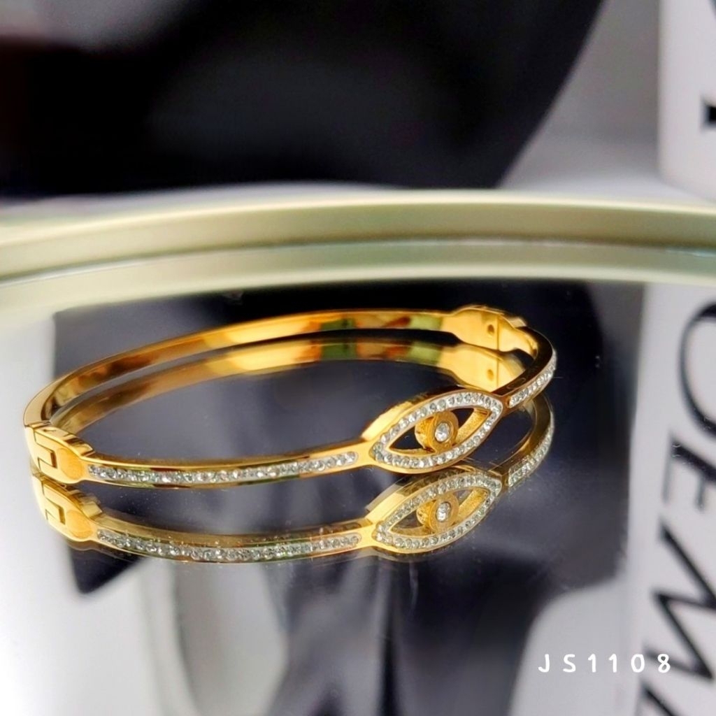 กำไลข้อมือสายมูEvil eye