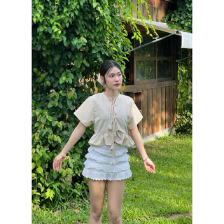 เสื้อพื้นเมือง ผ้าฝ้ายฟอกนุ่ม สีไม่ตก งานผูกหน้า **อ่านก่อนสั่ง**แต่งระบายชาย มีอก32 จนถึงอก 50 นิ้วคะ