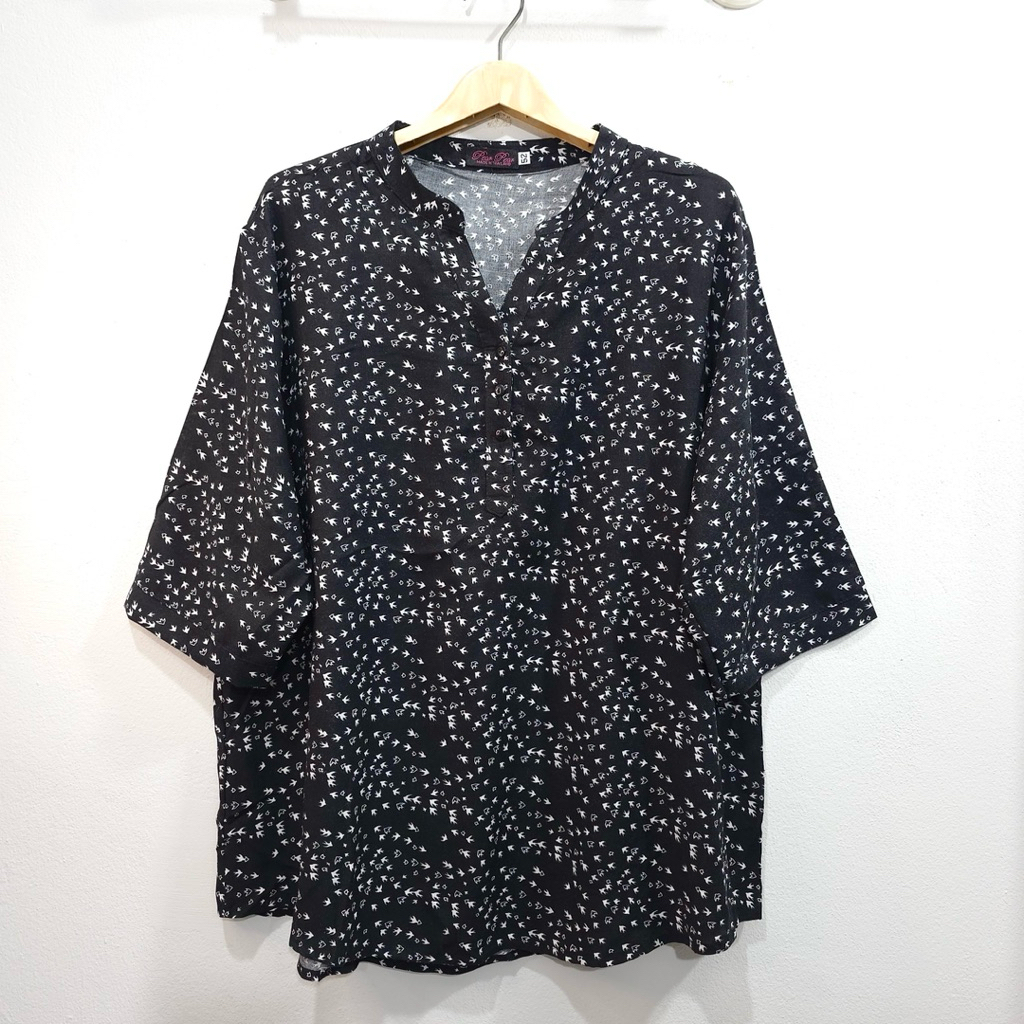 ⚫️สีดำ⚫️อก 52” เสื้อคอจีนเเขนสามส่วน ผ้าสปัน ใส่สบาย ลายขาวดำ ไซส์ใหญ่ ราคา ถูกที่สุด ดีลบีเคเค แกลเลอรีภาพที่ 2