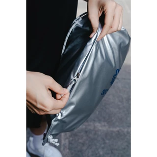 SECONDS Drawstring Bag กระเป๋าเชือกรูด