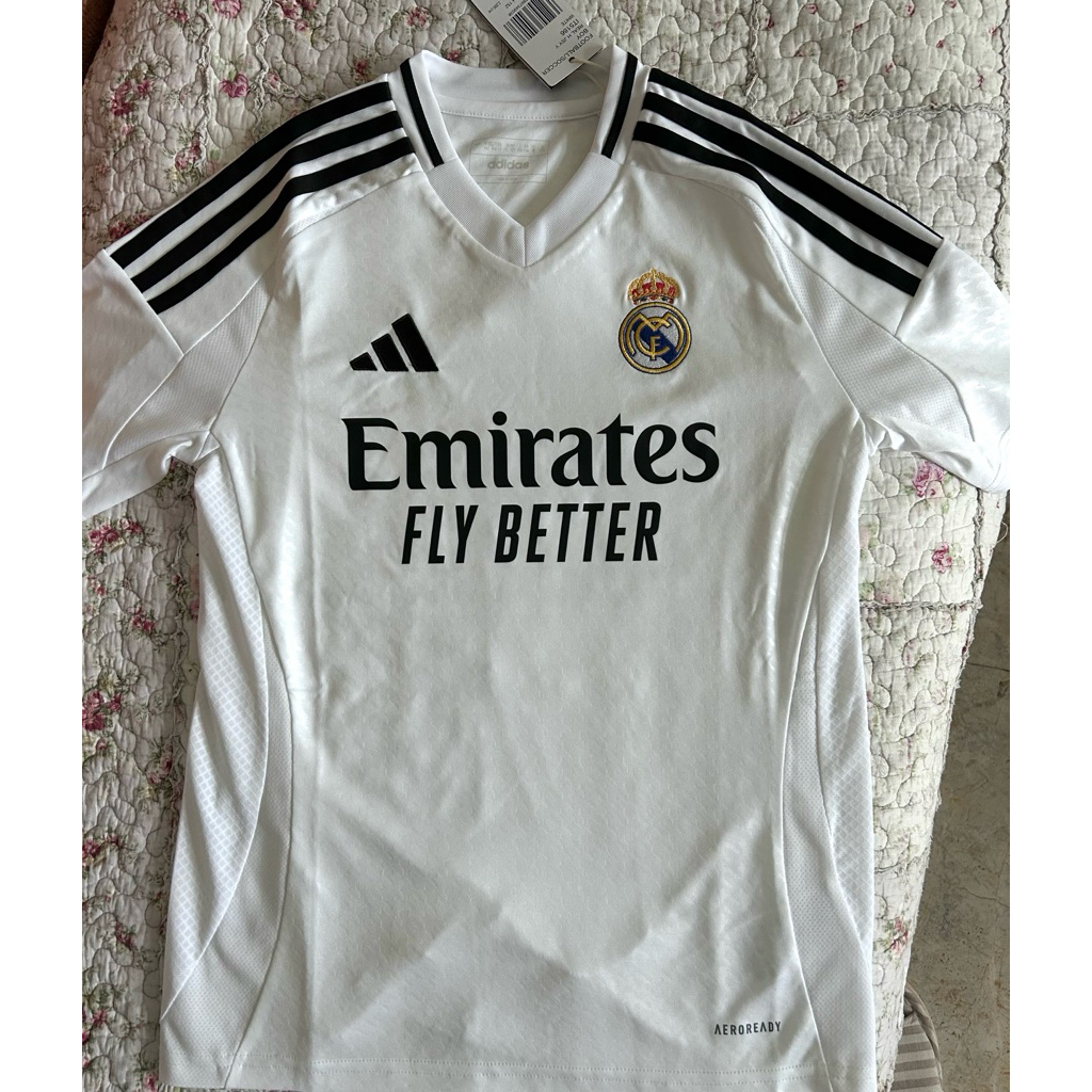 ส่งต่อ เสื้อบอล Real Madrid 24/25 แท้ size 152  (แค่ลองใส่)