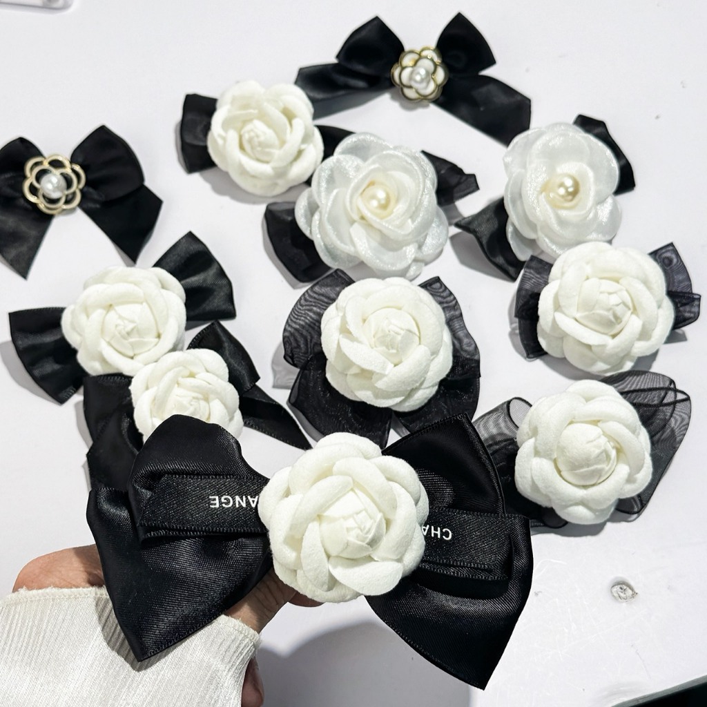 โบว์ดำไว้อาลัย เข็มกลัดไว้อาลัย โบว์สีดำ ติดชุดทางการชุดทำงาน ข้าราชการ