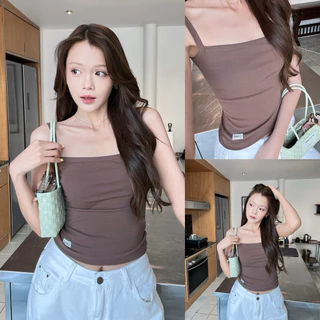เสื้อสายเดี่ยวผู้หญิง คอเหลี่ยม ผ้านุ่ม ใส่สบาย ทรงสวย ใส่เที่ยว ใส่ทำงาน รุ่น Lana Top by BEMYCHIC