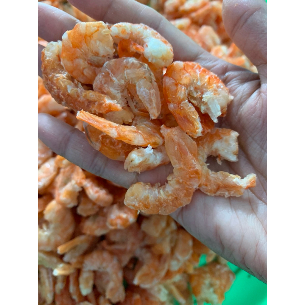 กุ้งแห้งหรือกุ้งเนื้อ (กุ้งวัง) เกรด A ไม่มีเปลือก แกะเท้ากุ้งออกแล้ว ไม่เค็ม เนื้อหนา นุ่ม อร่อย ค่ะ