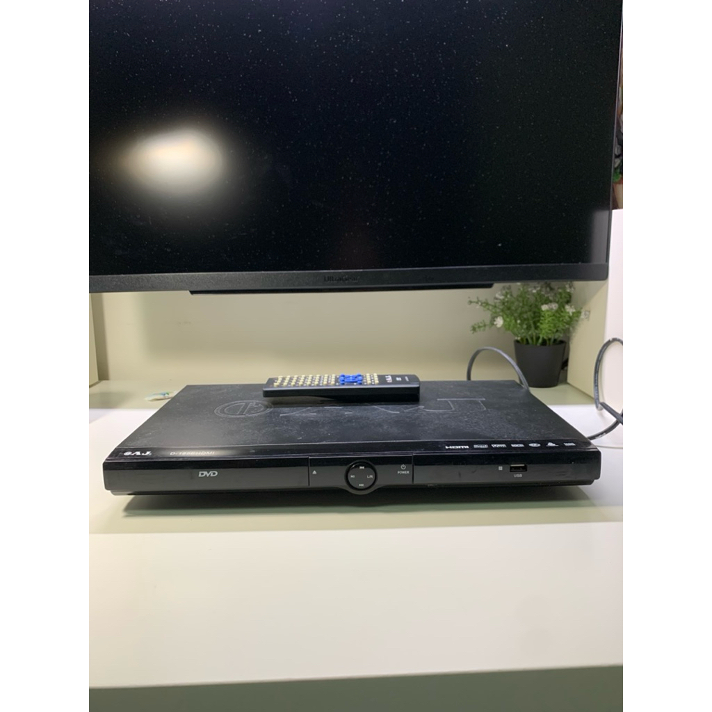 เครื่องเล่น DVD รุ่น AJ D-185E HDMI  พร้อมรีโมท มีกล่องAJ พร้อม อ่านแผ่นปกติ ใช้งานเต็มระบบ